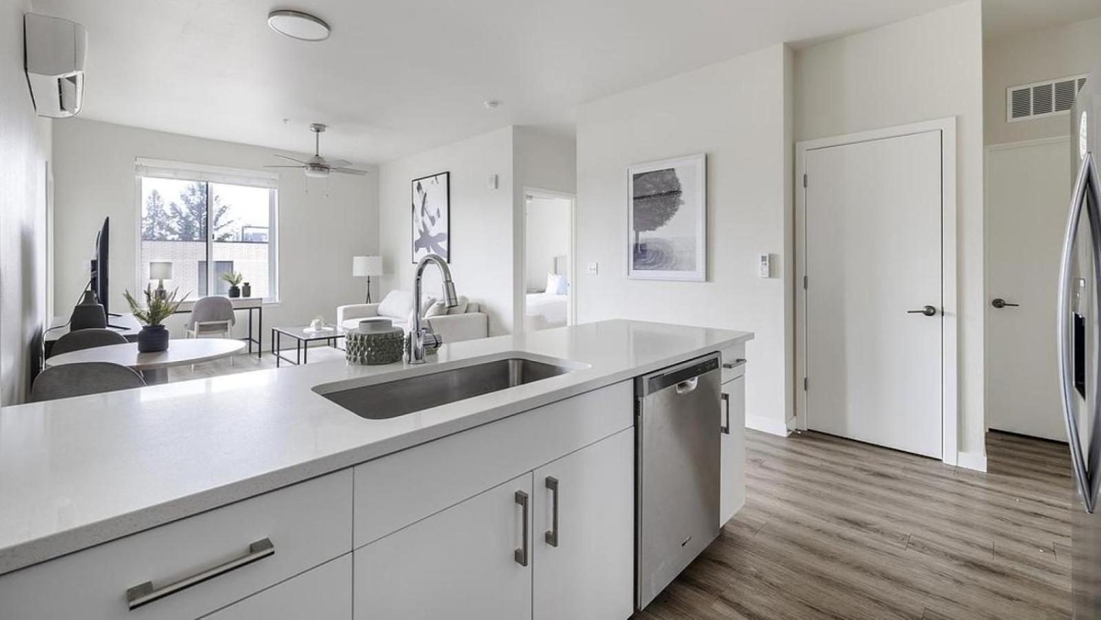 Apartment Landing At Marquam Heights - 2 Bedrooms In Southwest