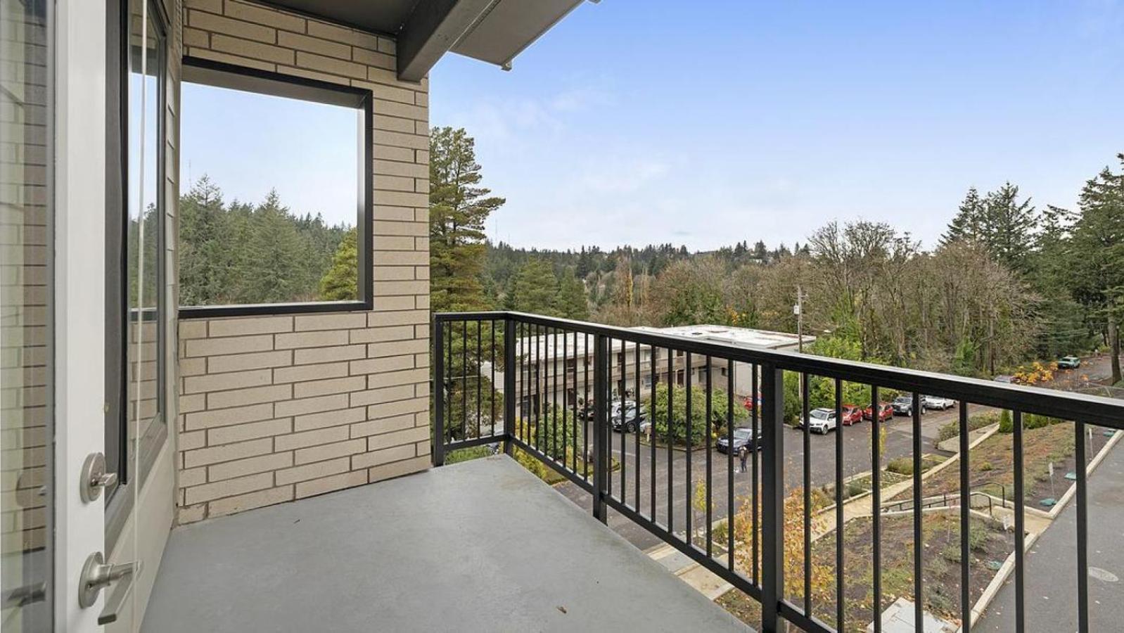 Landing At Marquam Heights - 2 Bedrooms In Southwest Apartment Portland